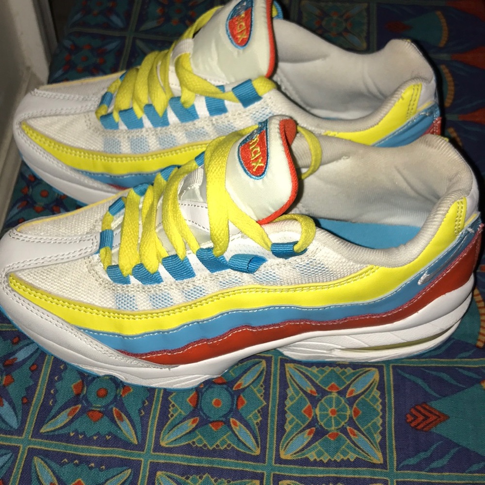 AirMax 95 - Picture 2 of 4